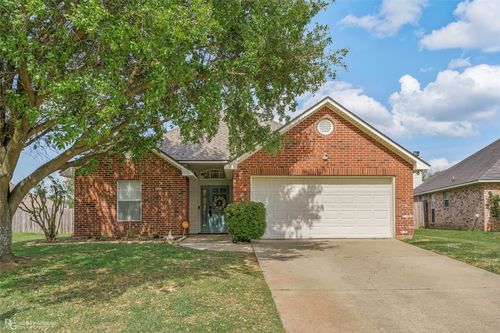 604 Whitefield Lane, Bossier City, LA, 71112 | Card Image