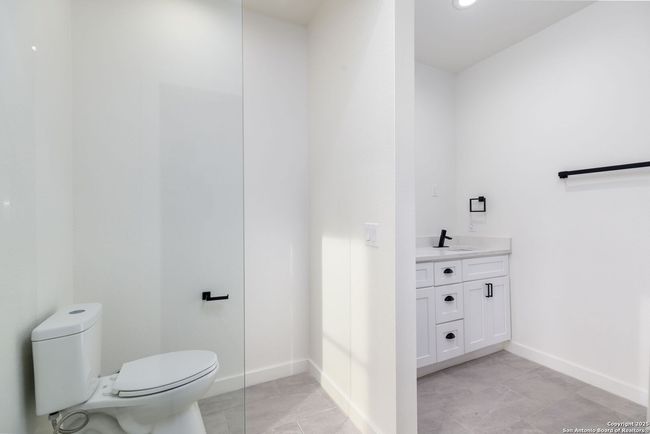 102 - 310 S Mesquite St, Townhouse with 3 bedrooms, 4 bathrooms and null parking in San Antonio TX | Image 25