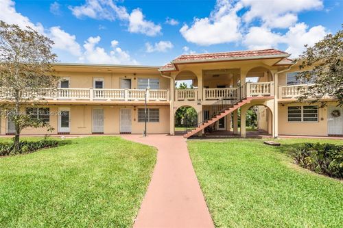 26-20327 Ne 2nd Ave, Miami, FL, 33179 | Card Image