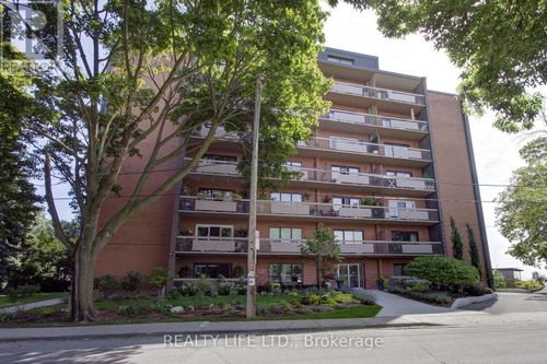 502-41 Lake Shore Drive, Toronto (New Toronto), ON, M8V1Z3 | Card Image