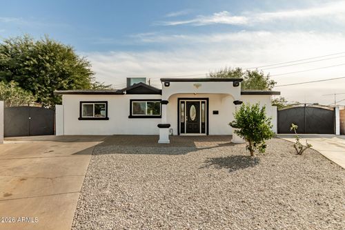 7715 W Crittenden Ln, Phoenix, AZ, 85033-4205 | Card Image