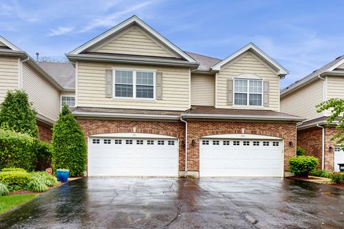 551 Bobby Ann Ct, Roselle, IL, 60172-0076 | Card Image