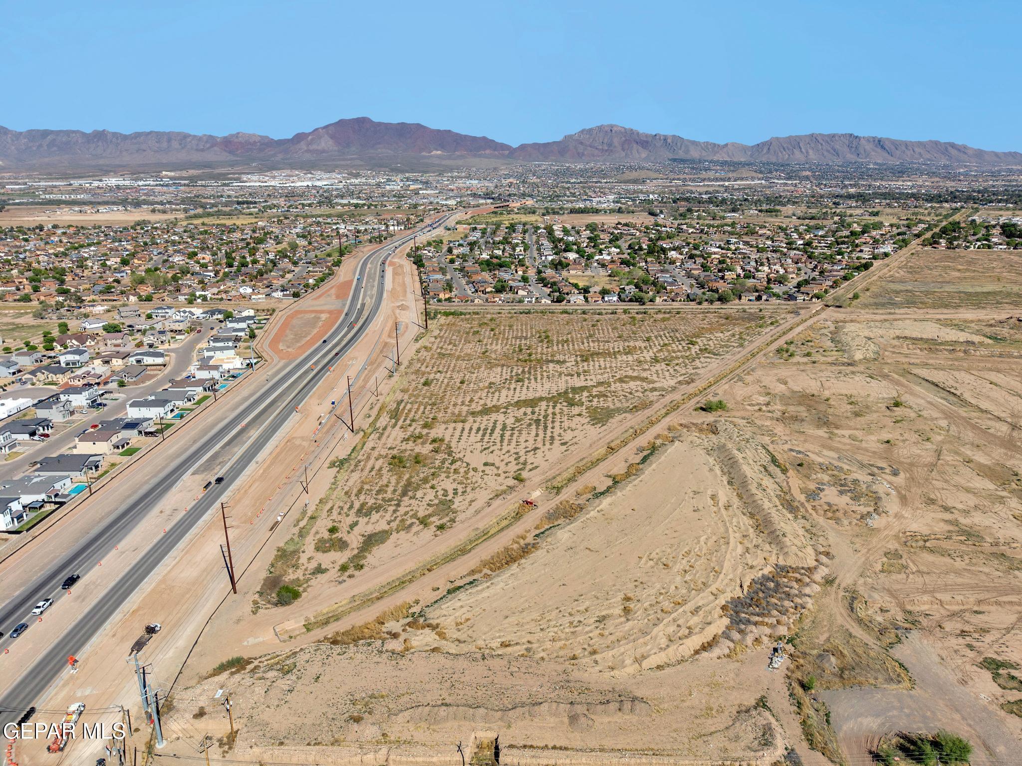 Land in El Paso 3
