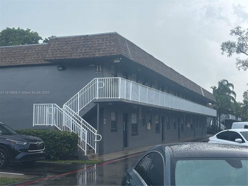 4871-4871 Nw 9th Dr, Plantation, FL, 33317-1459 | Card Image