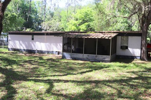 2466 Cr 401a, Lake Panasoffkee, FL, 33538-4128 | Card Image