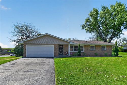 5583 Barbara Drive, Fitchburg, WI, 53711 | Card Image