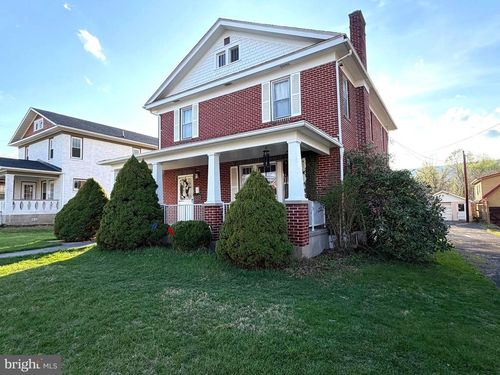 327 N High St, ROMNEY, WV, 26757-1416 | Card Image