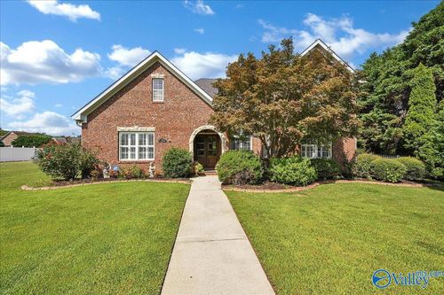 901 Parkside Ct Se, Decatur, AL, 35601-5190 | Card Image