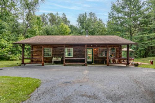 W1328 Arrowhead Road, Lyndon, WI, 53965 | Card Image