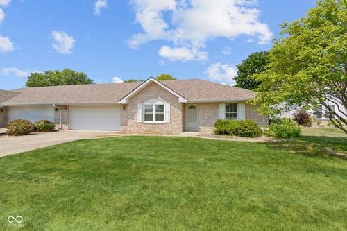 3412 Village Dr, Anderson, IN, 46011-3876 | Card Image