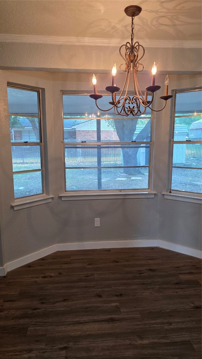 605 S Files St, House other with 3 bedrooms, 2 bathrooms and null parking in Itasca TX | Image 8