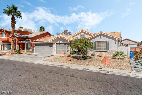9886 Masked Duck Ave, Las Vegas, NV, 89117-8412 | Card Image