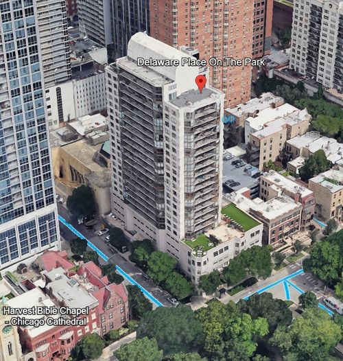 16c-33 W Delaware Pl, Chicago, IL, 60610-3395 | Card Image