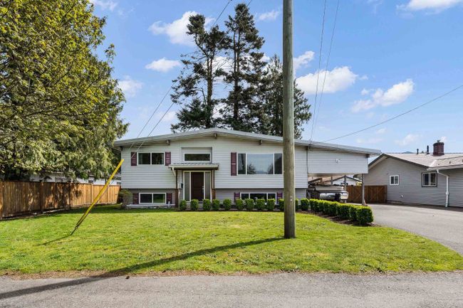 9604 Johnson Street, House other with 4 bedrooms, 2 bathrooms and null parking in Chilliwack BC | Image 2