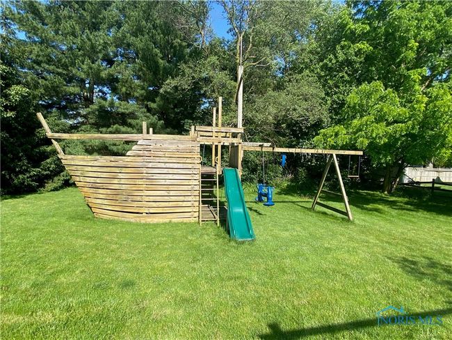 Backyard playset | Image 28
