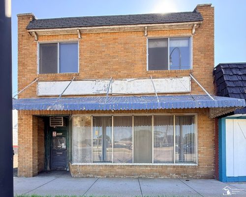 1093 Fort St, Wyandotte, MI, 48192-3037 | Card Image