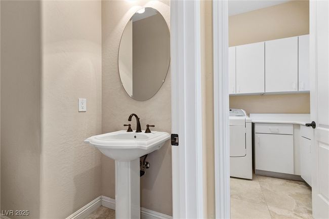 2717 Mona Lisa St, House other with 5 bedrooms, 6 bathrooms and null parking in Henderson NV | Image 31