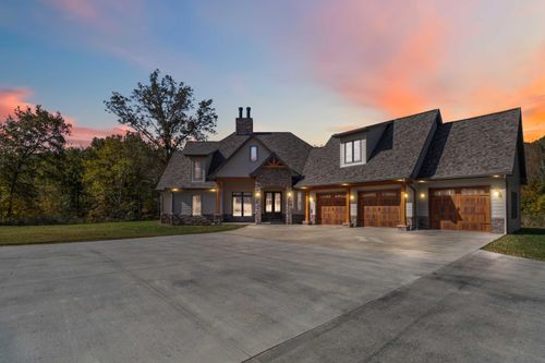 2543 Summersville Rd, Greensburg, KY, 42743-8947 | Card Image