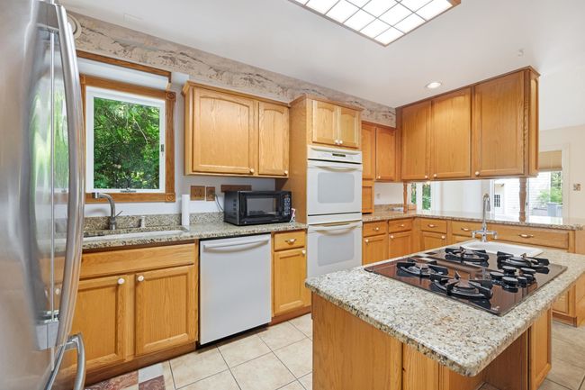 804 Cape Ave, House other with 4 bedrooms, 3 bathrooms and 4 parking in Cape May Point NJ | Image 12