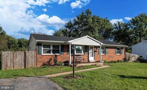 13317 Hillendale Dr, WOODBRIDGE, VA, 22193-5135 | Card Image