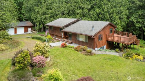 27435 Ne 22nd St, Redmond, WA, 98053-9051 | Card Image