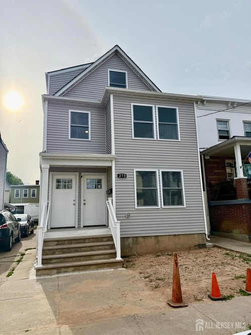 2-273 Oak St, Perth Amboy, NJ, 08861-4009 | Card Image