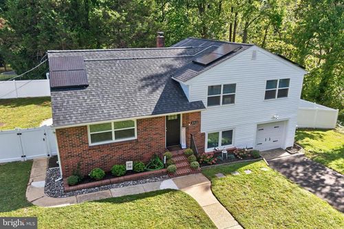 212 Summit Ave, BLACKWOOD, NJ, 08012-4113 | Card Image