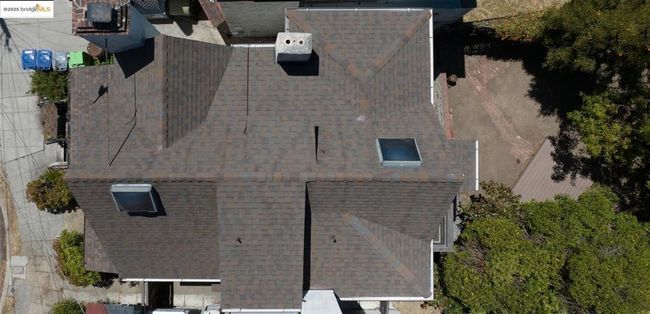 2441 Carleton St, House other with 3 bedrooms, 1 bathrooms and null parking in Berkeley CA | Image 44