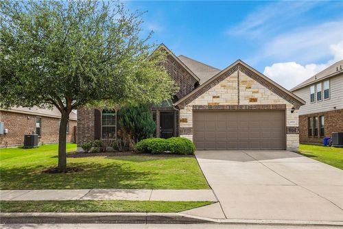 2002 S Ash Cv, Hutto, TX, 78634-5542 | Card Image