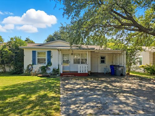 2536 Rugby Ln, Farmers Branch, TX, 75234-3449 | Card Image