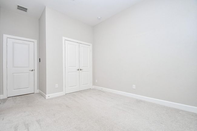 spacious bedrooms | Image 27