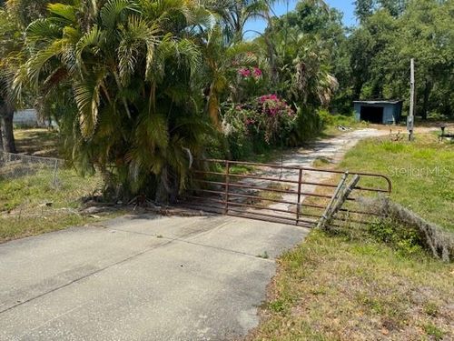 10709 E Bay Rd, GIBSONTON, FL, 33534-5114 | Card Image