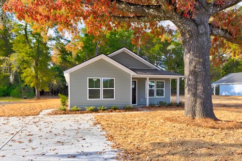 911 N Lemacks St, Walterboro, SC, 29488-3019 | Card Image