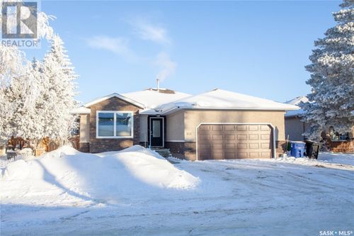  Emmeline Rd, Saskatoon, SK, S7J5G9 | Card Image