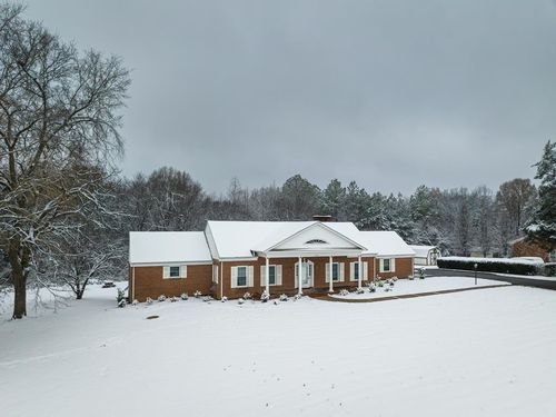 308 Dana Dr, Farmville, VA, 23901-4000 | Card Image