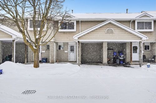 12-125 Sekura Crescent, Cambridge, ON, N1R8B4 | Card Image