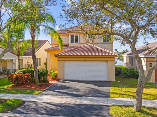 1433 Presidio Dr, Weston, FL, 33327-1767 | Card Image