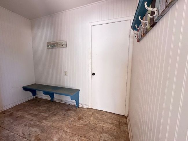 Pool House | Image 37