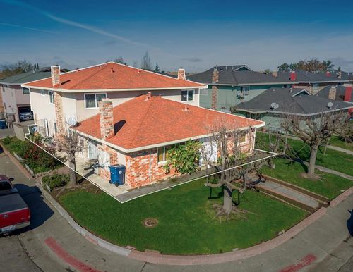 100 Nedra Court, Sacramento, CA, 95822 | Card Image