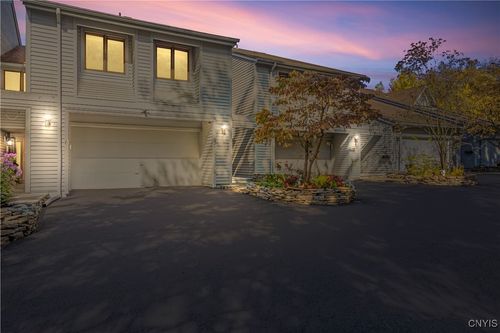 1226 James St, Syracuse, NY, 13203-2808 | Card Image