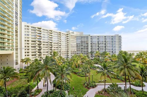 apt-626-1500 Bay Rd, Miami Beach, FL, 33139-3220 | Card Image