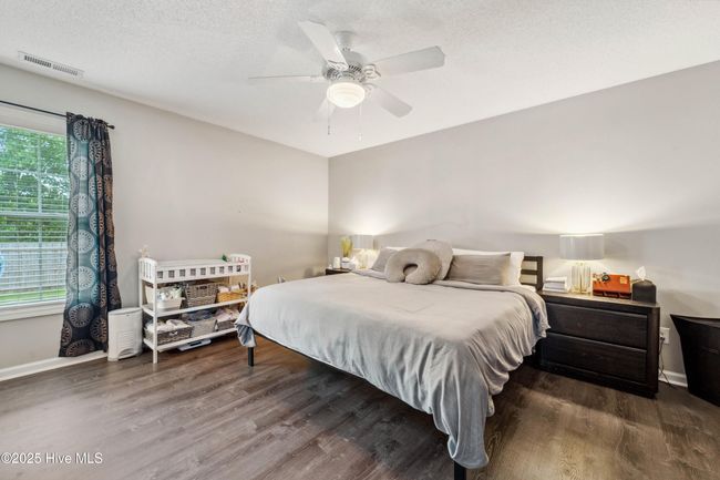 109 King St, House other with 3 bedrooms, 2 bathrooms and 1 parking in Jacksonville NC | Image 29
