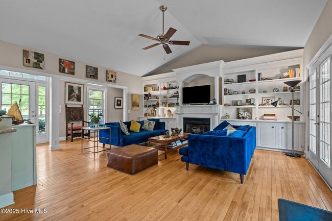 334 Mac Dougall Dr, House other with 3 bedrooms, 3 bathrooms and null parking in West End NC | Image 18