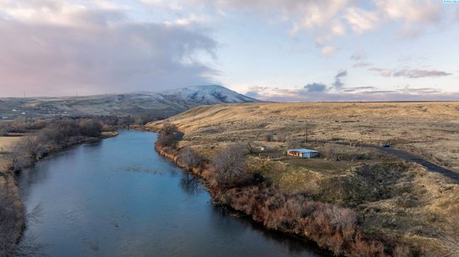70212 N Demoss Rd., Home with 0 bedrooms, 0 bathrooms and null parking in Benton City WA | Image 9