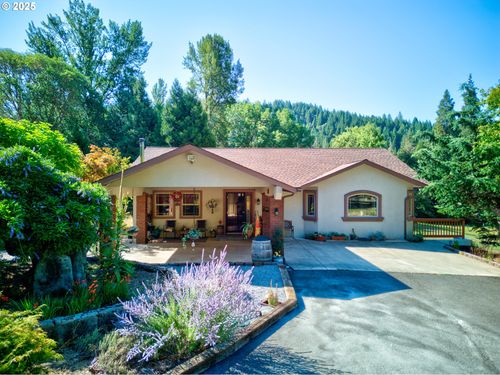 913 Starveout Creek Rd, Azalea, OR, 97410-9401 | Card Image