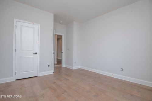 465 Ivey Farms Rd, Farragut, TN, 37934-2304 | Card Image