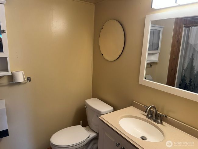 Primary bathroom | Image 18