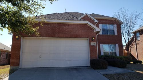 8101 Shasta Dr, Mckinney, TX, 75071-7536 | Card Image