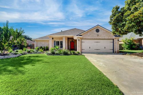 1208 Rocky Creek Dr, Pflugerville, TX, 78660-2910 | Card Image