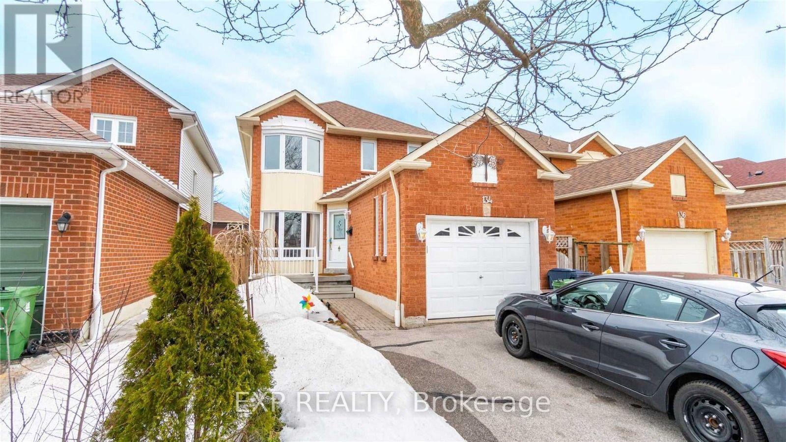 Residential Lease in Toronto (Birchcliffe-Cliffside) 2